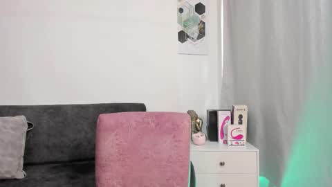 Mailyn online show from 03/09/26, 05:39