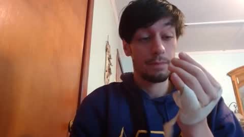 Snapshot of mainecollegeboy chatting on 12/01/24, 05:57 mainecollegeboy online show from 12/01/24, 05:57