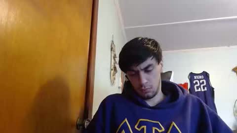 Snapshot of mainecollegeboy chatting on 01/16/25, 04:07 mainecollegeboy online show from 01/16/25, 04:07