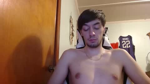 Snapshot of mainecollegeboy chatting on 01/19/25, 10:17 mainecollegeboy online show from 01/19/25, 10:17