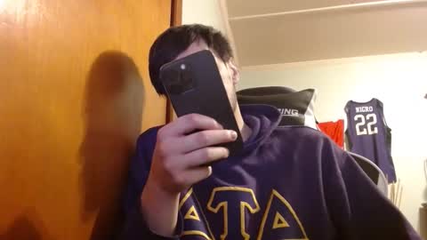 Snapshot of mainecollegeboy chatting on 01/23/25, 06:17 mainecollegeboy online show from 01/23/25, 06:17