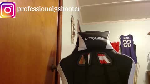 Snapshot of mainecollegeboy chatting on 01/27/25, 09:44 mainecollegeboy online show from 01/27/25, 09:44