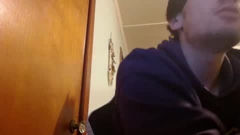 Snapshot of mainecollegeboy chatting on 02/18/25, 12:37 mainecollegeboy online show from 02/18/25, 12:37