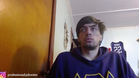 Snapshot of mainecollegeboy chatting on 02/20/25, 01:30 mainecollegeboy online show from 02/20/25, 01:30