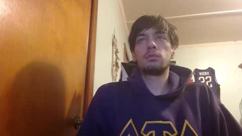 Snapshot of mainecollegeboy chatting on 02/26/25, 05:53 mainecollegeboy online show from 02/26/25, 05:53