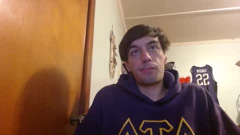 Snapshot of mainecollegeboy chatting on 03/02/25, 10:48 mainecollegeboy online show from 03/02/25, 10:48