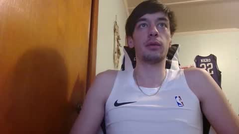 Snapshot of mainecollegeboy chatting on 03/09/25, 10:41 mainecollegeboy online show from 03/09/25, 10:41