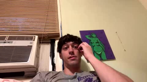 Snapshot of mainecollegeboy chatting on 09/18/25, 10:56 mainecollegeboy online show from 09/18/25, 10:56