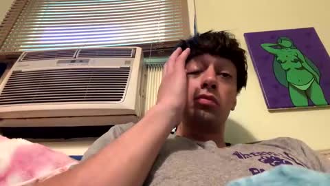 Snapshot of mainecollegeboy chatting on 09/19/25, 01:01 mainecollegeboy online show from 09/19/25, 01:01