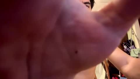 Snapshot of mainecollegeboy chatting on 10/08/25, 10:57 mainecollegeboy online show from 10/08/25, 10:57