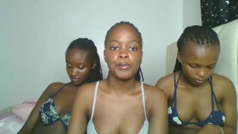 maira luv1 online show from 02/24/26, 09:07