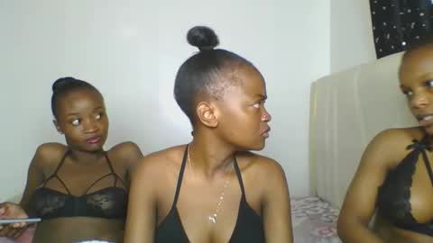 maira luv1 online show from 03/03/26, 09:15