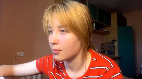 Snapshot of maisawin chatting on 06/23/26, 02:15 Evie online show from 06/23/26, 02:15
