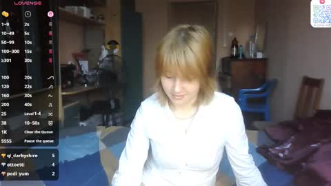 Snapshot of maisawin chatting on 06/30/26, 01:12 Evie online show from 06/30/26, 01:12