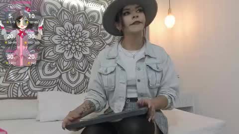 Zamara.... online show from 12/05/25, 02:58