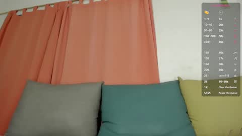 Snapshot of maison_sofiaa chatting on 02/04/25, 05:10    online show from 02/04/25, 05:10