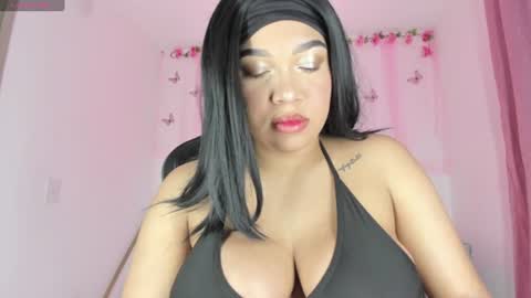 Snapshot of maison_sofiaa chatting on 07/23/26, 05:49 online show from 07/23/26, 05:49