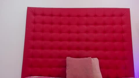 maite_smith69 online show from 02/18/25, 11:55