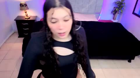 MAITE STONE1 online show from 10/19/25, 03:18