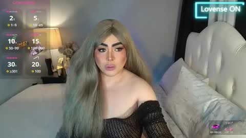Snapshot of majestydannaxx chatting on 04/24/26, 03:53 majestydannaxx online show from 04/24/26, 03:53