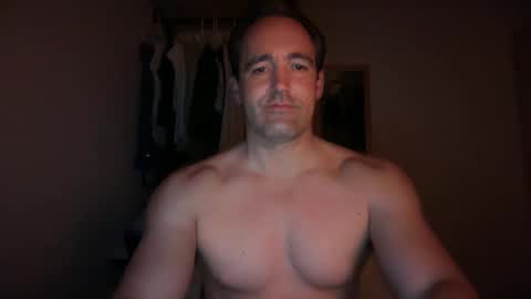 Snapshot of majo1100 chatting on 09/20/25, 02:34 Majo online show from 09/20/25, 02:34