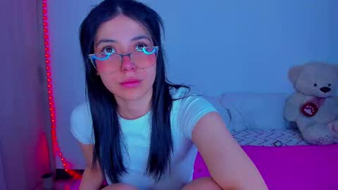 Snapshot of majo_gallego chatting on 03/05/25, 01:21 majito online show from 03/05/25, 01:21