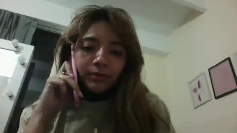 majo_gomezz online show from 10/07/25, 02:20