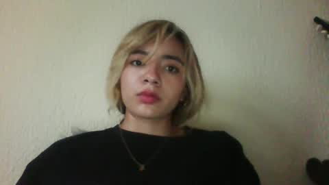 majo_gomezz online show from 11/04/25, 09:58