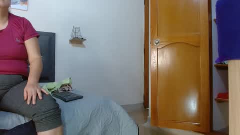 majo online show from 12/12/24, 11:07