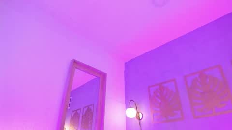 MAJO ROSE  online show from 12/04/25, 07:22