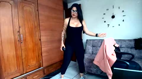 Majo Soussa online show from 06/04/26, 02:34