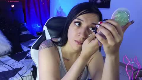 Celeste Bonet  online show from 11/20/25, 12:16