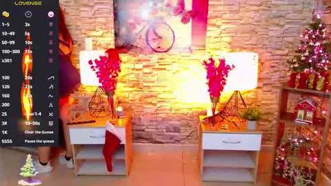 Makarena  online show from 12/04/25, 10:13