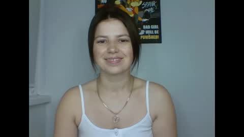 make_mesmile online show from 06/03/26, 05:29