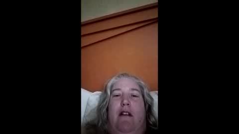 makemesmilef online show from 04/20/26, 03:42