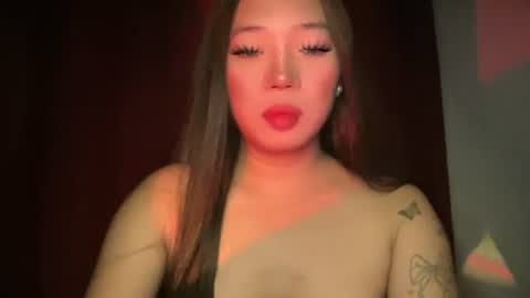 Snapshot of makemesquirt_xxx chatting on 06/11/26, 02:53 KEANA online show from 06/11/26, 02:53