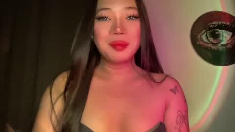 Snapshot of makemesquirt_xxx chatting on 06/13/26, 01:14 KEANA online show from 06/13/26, 01:14