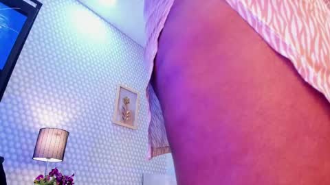 makena online show from 03/08/25, 03:17