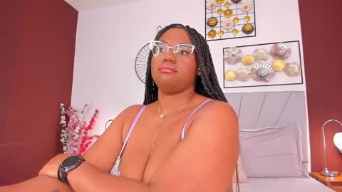 makena online show from 10/05/25, 03:38