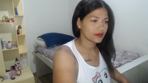 MAKENNAA online show from 01/23/25, 09:50