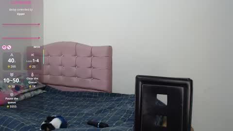 MAKENNAA online show from 11/11/25, 08:58