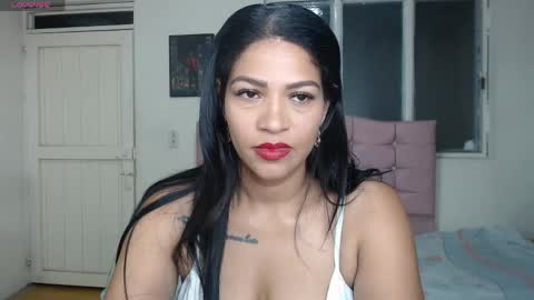 Snapshot of makennaa_1 chatting on 04/27/26, 10:24 MAKENNAA online show from 04/27/26, 10:24