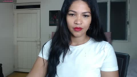 Snapshot of makennaa_1 chatting on 05/07/26, 10:09 MAKENNAA online show from 05/07/26, 10:09