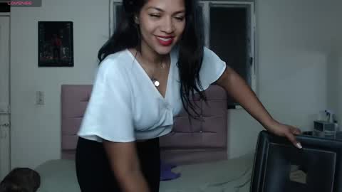 Snapshot of makennaa_1 chatting on 05/25/26, 10:10 MAKENNAA online show from 05/25/26, 10:10