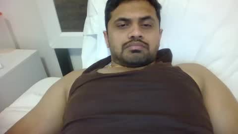 Snapshot of makeyousatisfied12 chatting on 02/10/26, 08:40 Rakesh Slave online show from 02/10/26, 08:40