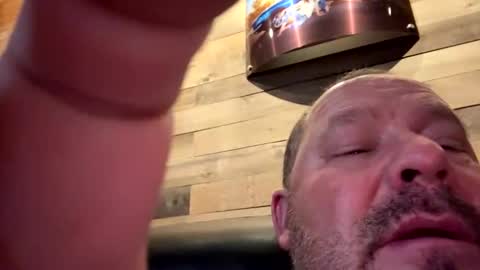 makeyousquirt1969 online show from 02/05/26, 06:51