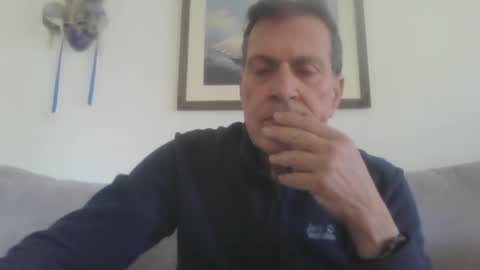 makis8989 online show from 12/18/24, 07:04