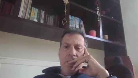 makis8989 online show from 12/25/24, 08:07