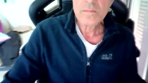 makis8989 online show from 01/17/25, 07:51