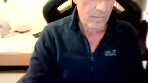 makis8989 online show from 01/18/25, 05:04